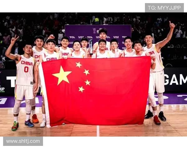 中国男篮超强团结揭秘 揭示教练组纯粹可爱精神核心 中国男篮超强团结揭秘 揭示教练组纯粹可爱精神核心